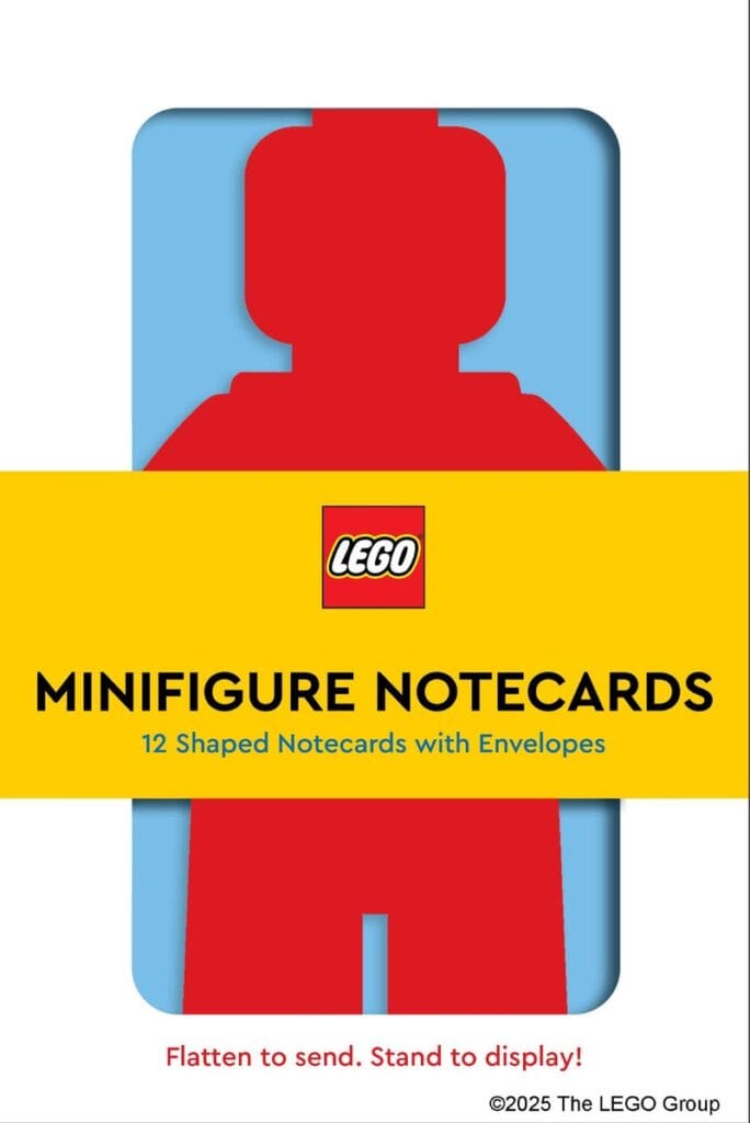 Productfoto LEGO Minifiguurkaartjes: 12 voorgevormde kaarten met enveloppen (5005413)